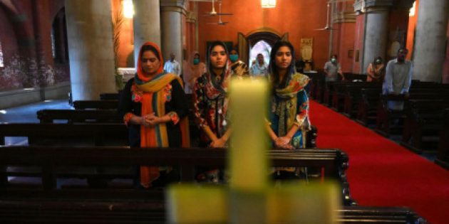 Din Değiştirmeyi ve Zorla Evlenmeyi Reddeden Kadın Öldürüldü